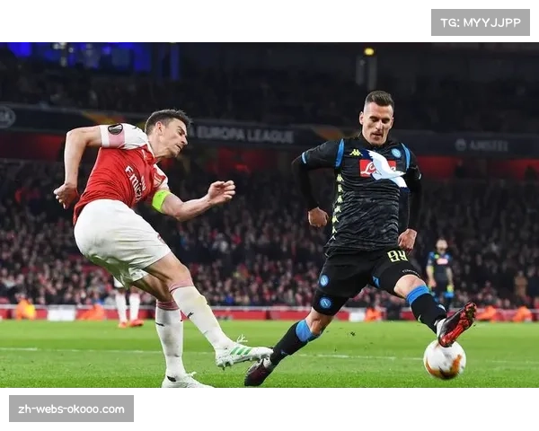 科莫场均失球仅0.73球 联赛防守第三好球队攻守均衡